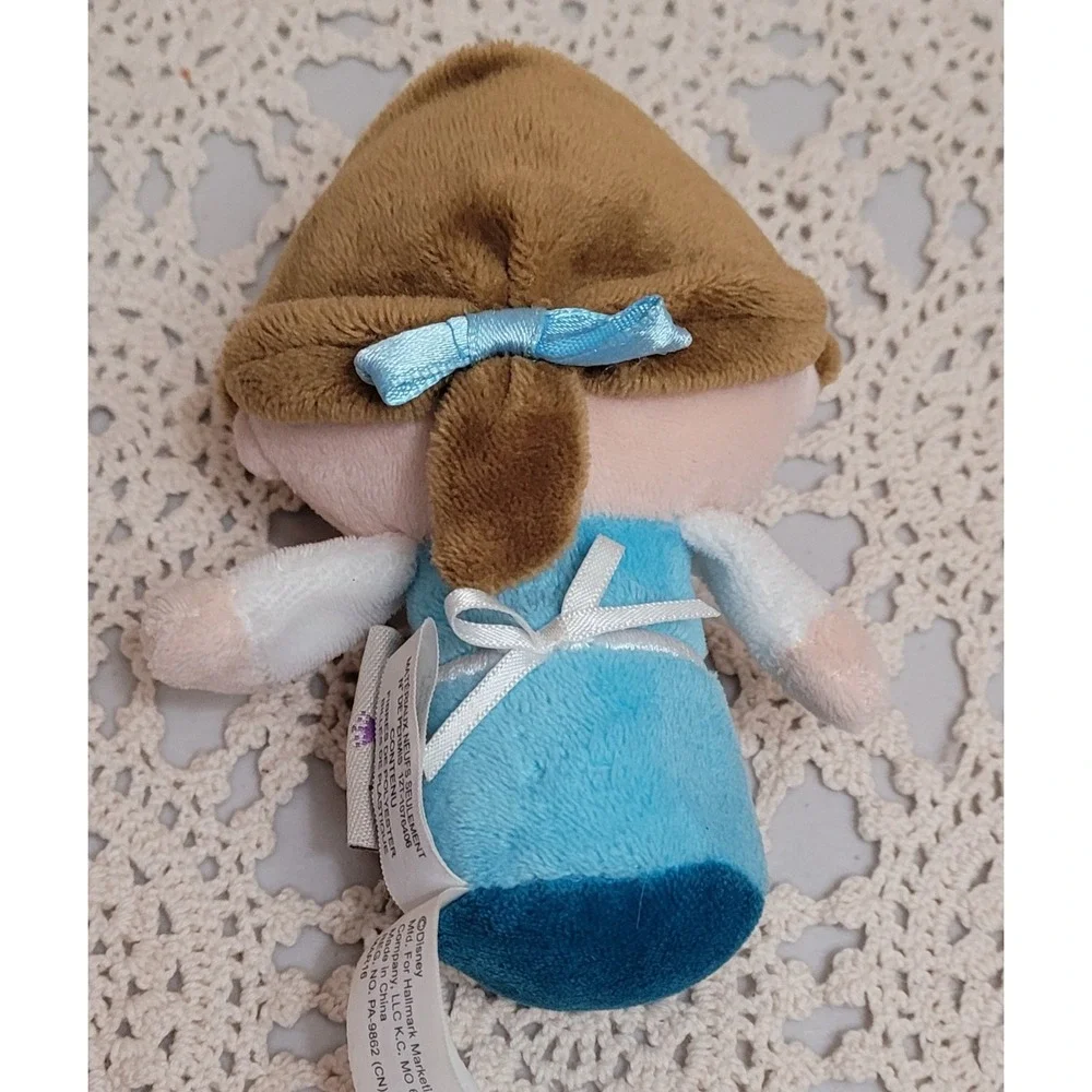 Hallmark, 4